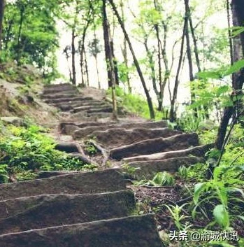 和平精英龙脊山在哪里_探秘和平精英龙脊山，那些在龙脊关马丁的热血激战